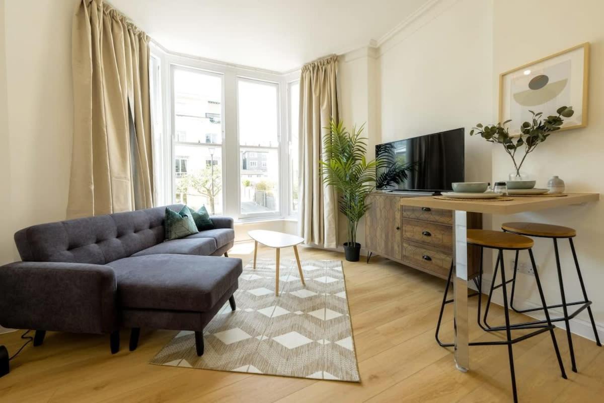 Apartment Grange Rd Flat 2 One Bedroom Flat Bristol