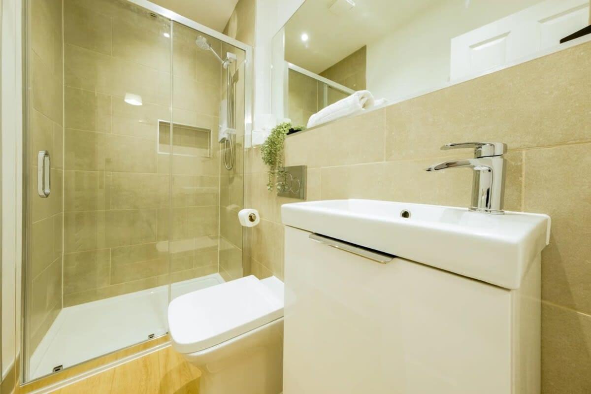 Grange Rd Flat 2 One Bedroom Flat * Bristol